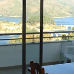 Quinta Do Grilo Holiday home *