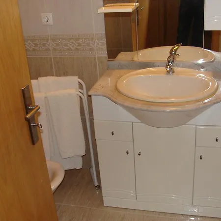 Nyaraló Quinta Do Grilo *